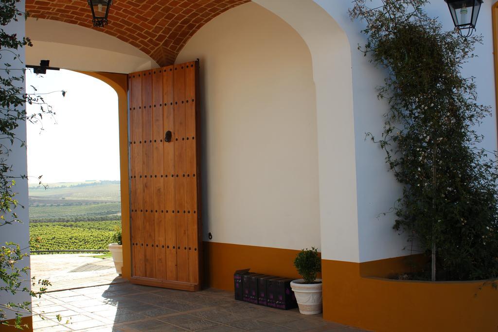 Hotel Bodega El Moral Ribera del Fresno Exteriör bild